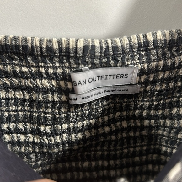 Urban Outfitters Gingham Button Down Ruffle Cap Sleeve Top - Picture 6 of 8